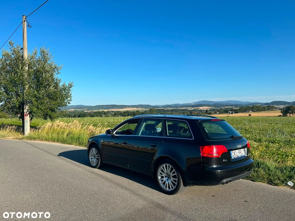 Audi A4 Avant 2.0 TDI DPF - 2