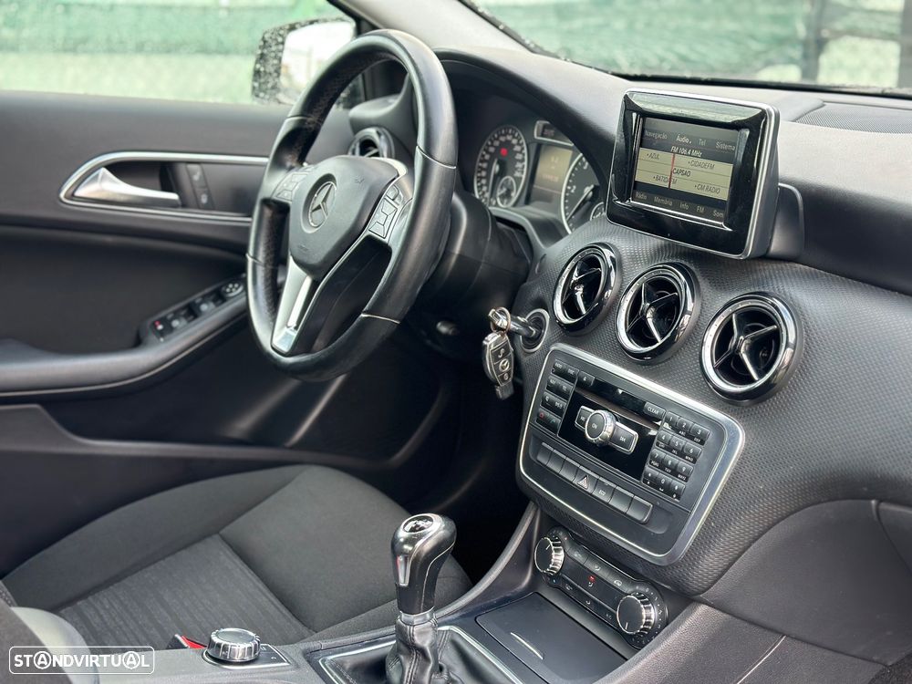 Mercedes-Benz A 180 CDI (BlueEFFICIENCY) - 14
