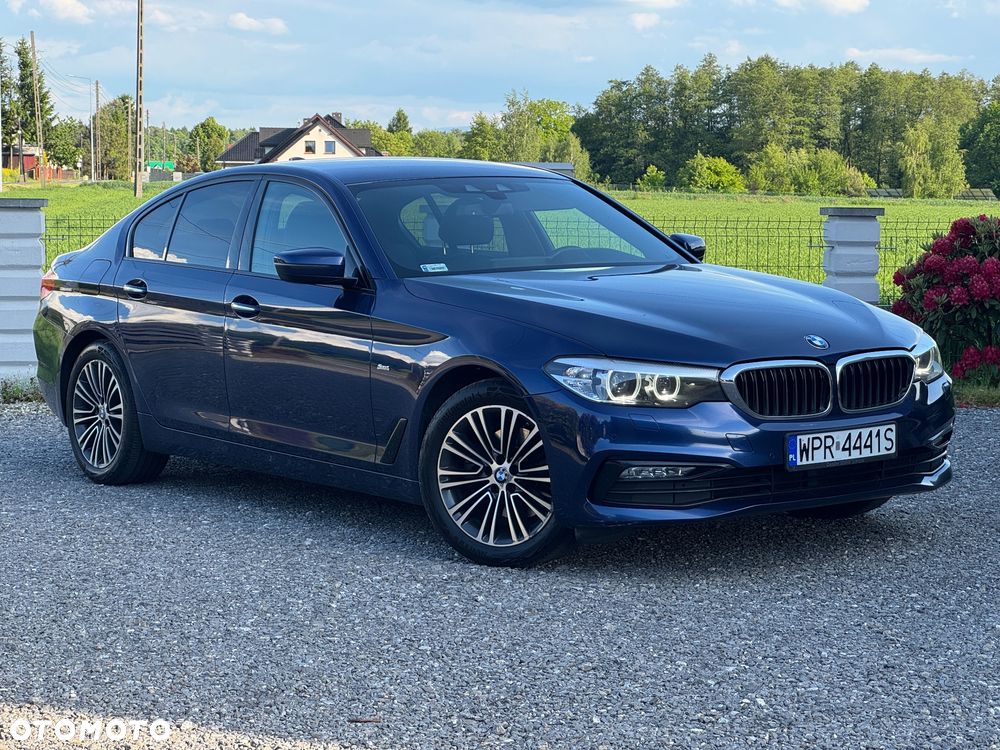 BMW Seria 5 520d xDrive Sport Line sport - 1