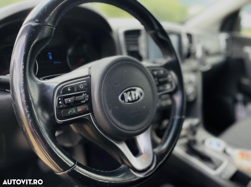 Kia Sportage 1.7 DSL 7DCT 4x2 Style - 6