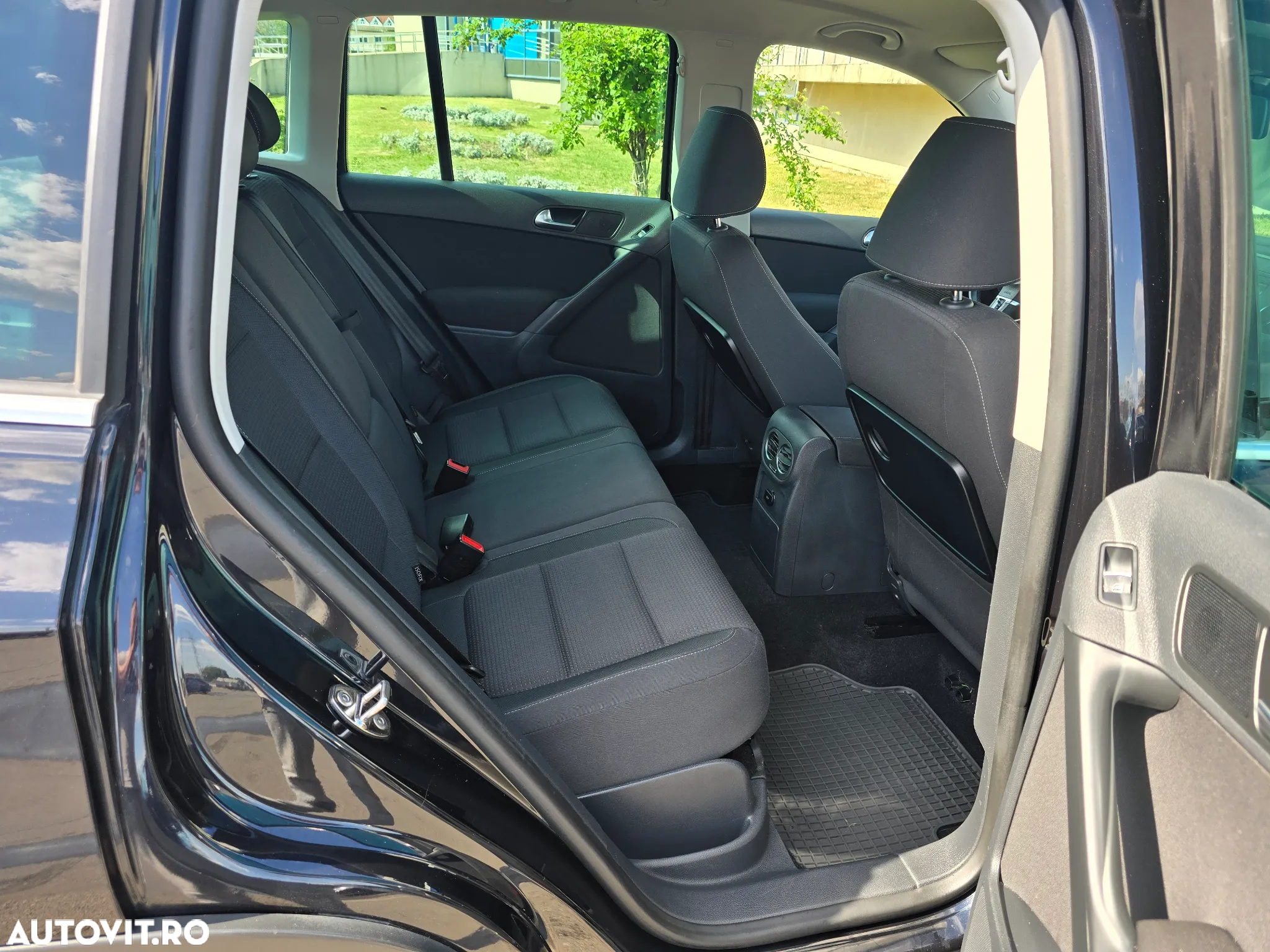 Volkswagen Tiguan - 7
