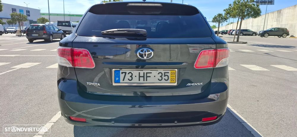 Toyota Avensis SW 2.2 D-CAT Luxury +P.Multimédia - 4