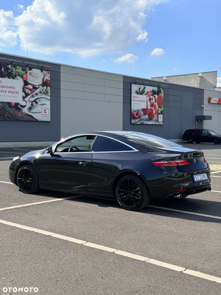 Renault Laguna 2.0 DCi Dynamique 4WS - 9