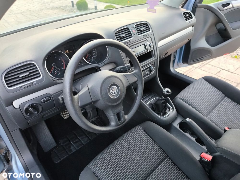 Volkswagen Golf 1.4 Team - 27