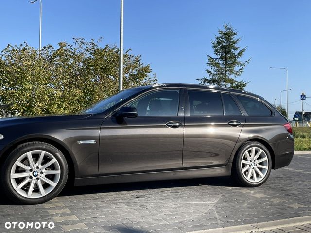 BMW Seria 5 520d Luxury Line - 26