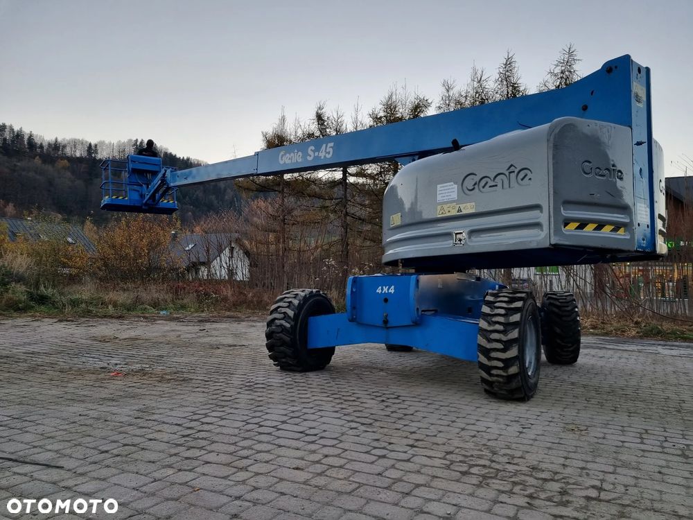 Genie S-45 Zwyżka Podnośnik Teleskopowy terenowy 4x4 wysokość 16 m Silnik DEUTZ jak Nowa IMPORT NORWEGIA 2009r Spalinowo- elektryczna Zadbana. Zero luzów wycieków! Okazja! 2 x Sterowanie maszyną góra i dół - 21