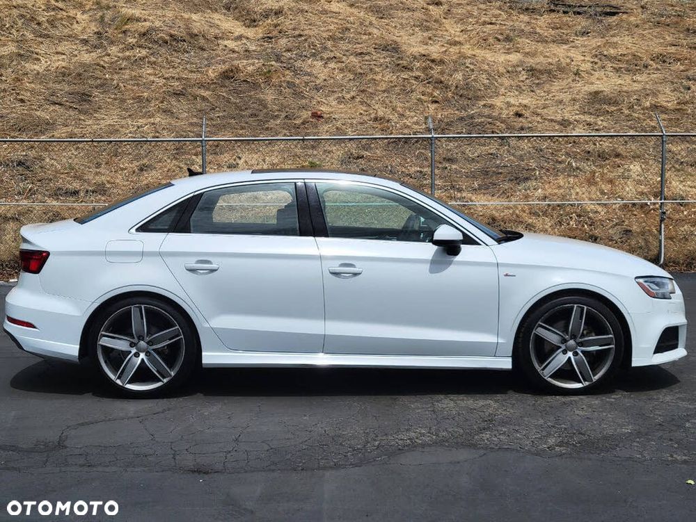 Audi A3 Sportback - 8
