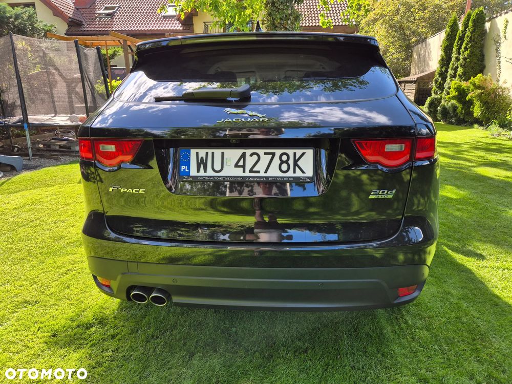 Jaguar F-Pace - 4