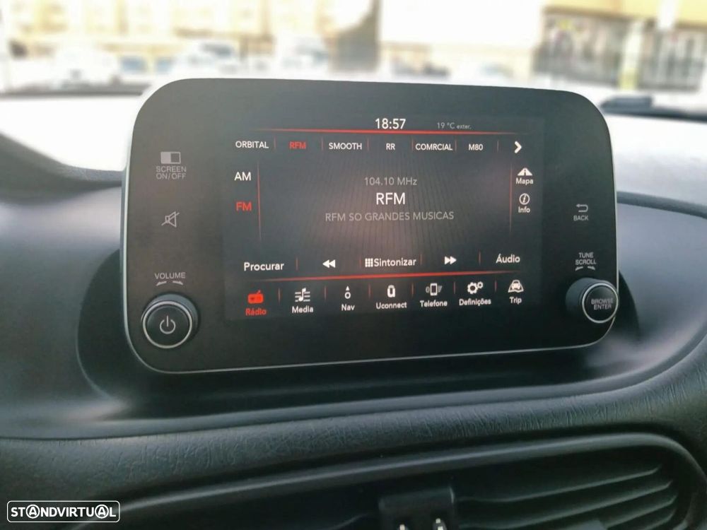 Fiat Tipo Station Wagon 1.3 M-Jet Lounge - 19