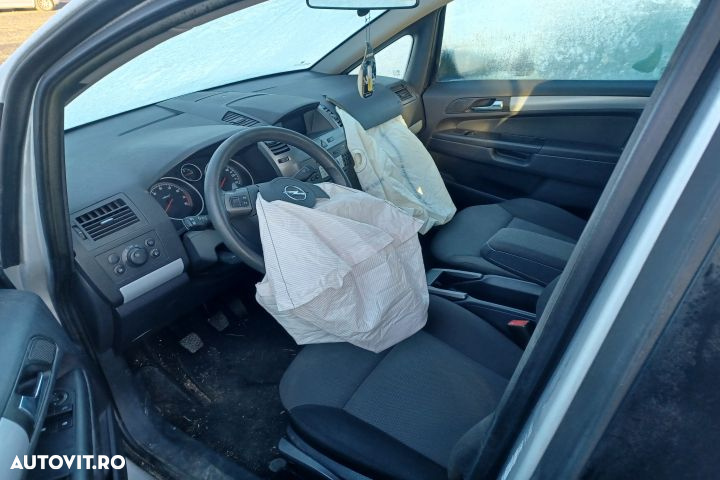 Usa / Portiera fata stanga Opel Zafira B [2005 - 2010] Minivan 5-usi - 6