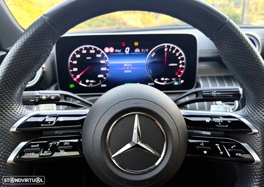 Mercedes-Benz C 300 e AMG Line - 29