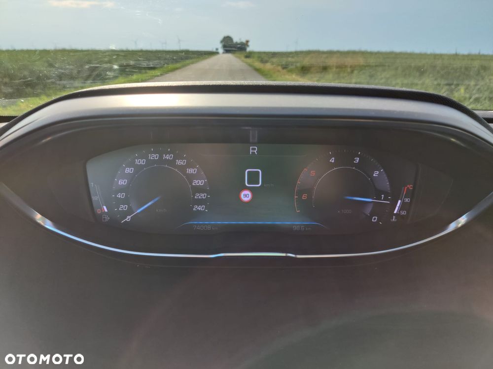 Peugeot 5008 BlueHDi 130 EAT8 Active - 12