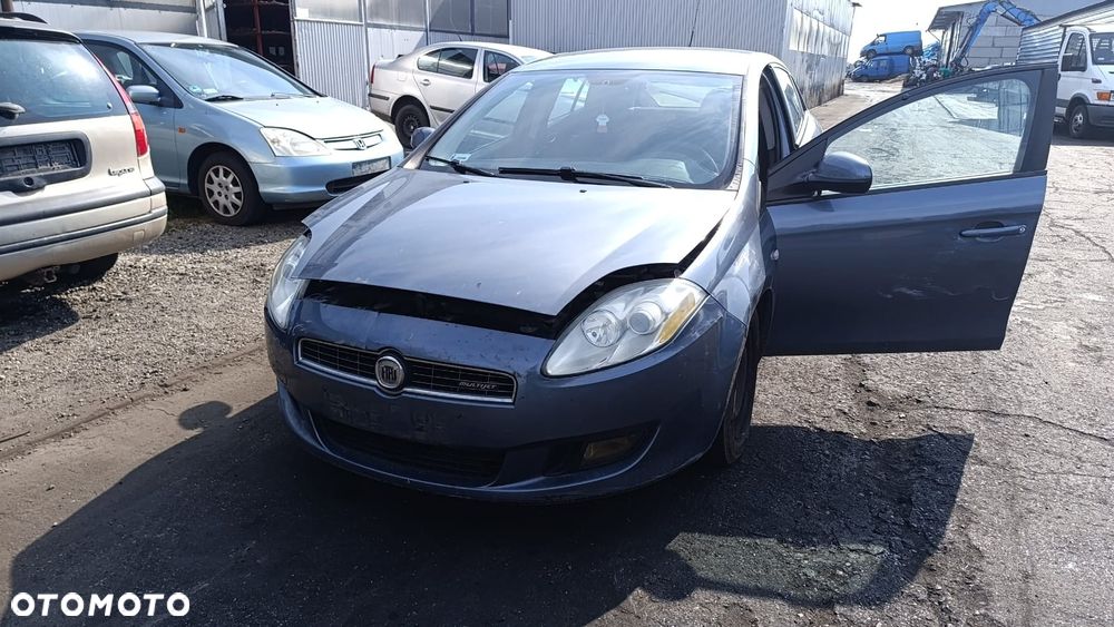 36370 Fiat bravo 2 model od 07-11 silnik 1.9 JTD 192A8000  lakier 890/B - 1