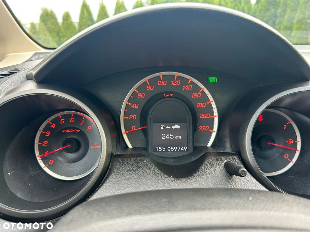Honda Jazz 1.4 Executive - 23