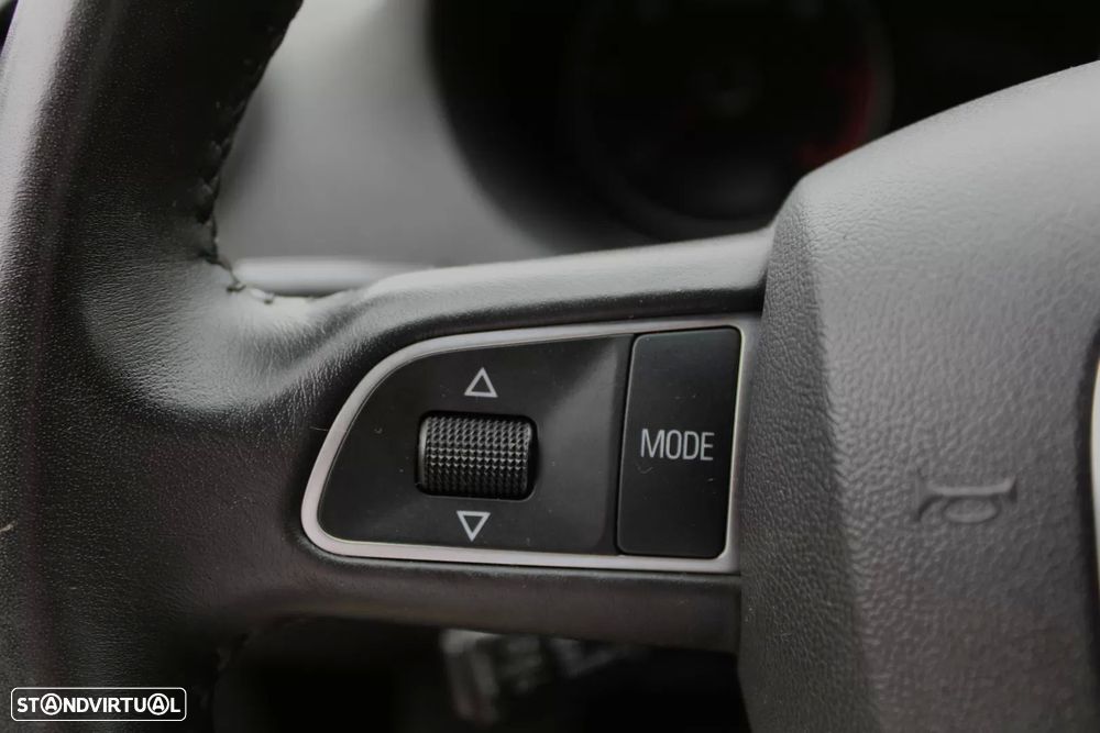 Audi A3 Cabrio 1.6 TDi Sport - 25