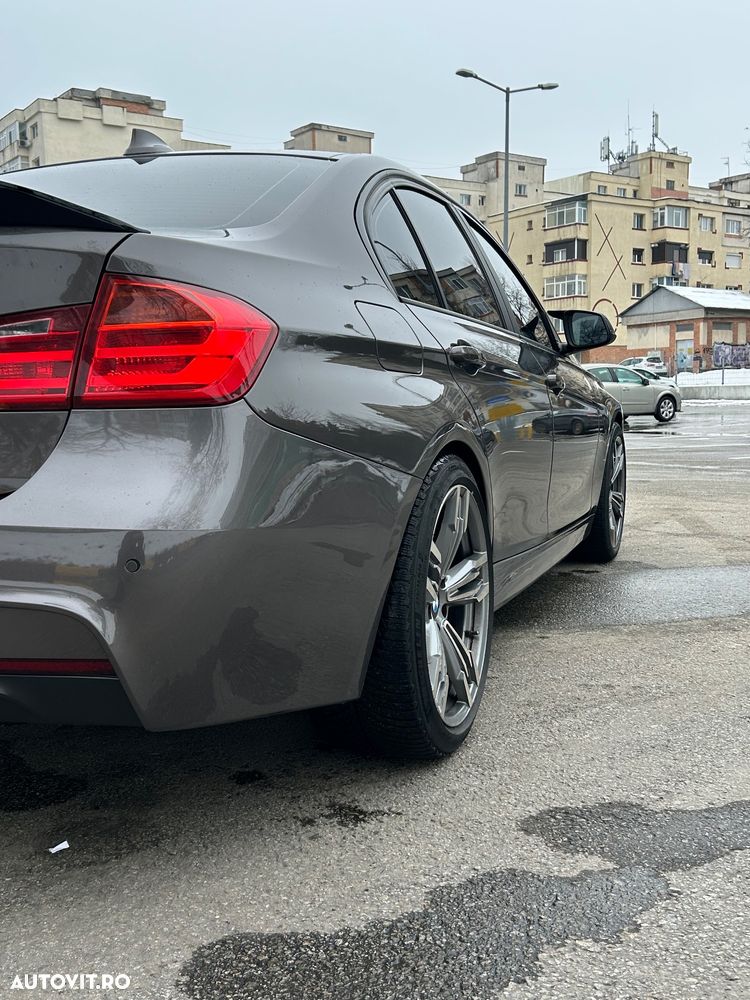 BMW Seria 3 318d Aut. Sport Line - 16