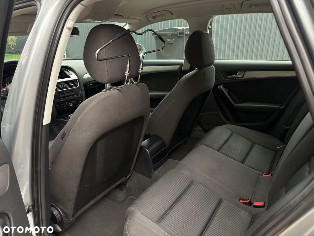 Audi A4 Avant 2.0 TDI - 16