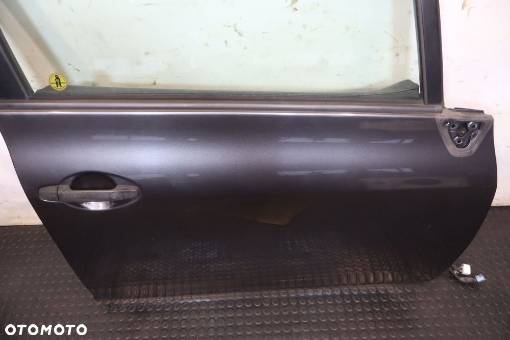 DRZWI PRAWY PRZÓD TOYOTA AURIS I 1G3 - 7