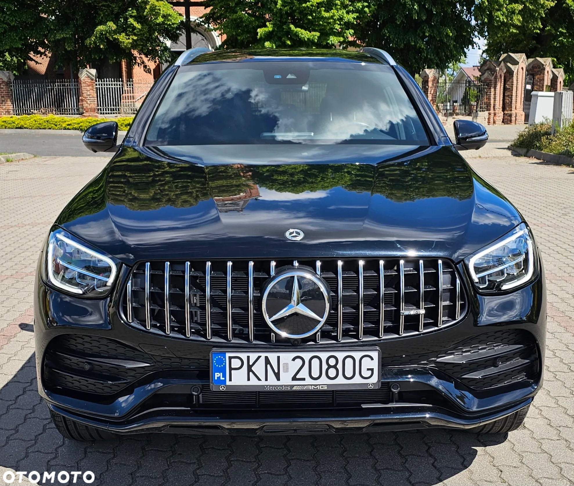 Mercedes-Benz GLC 300 4Matic 9G-TRONIC AMG Line - 3