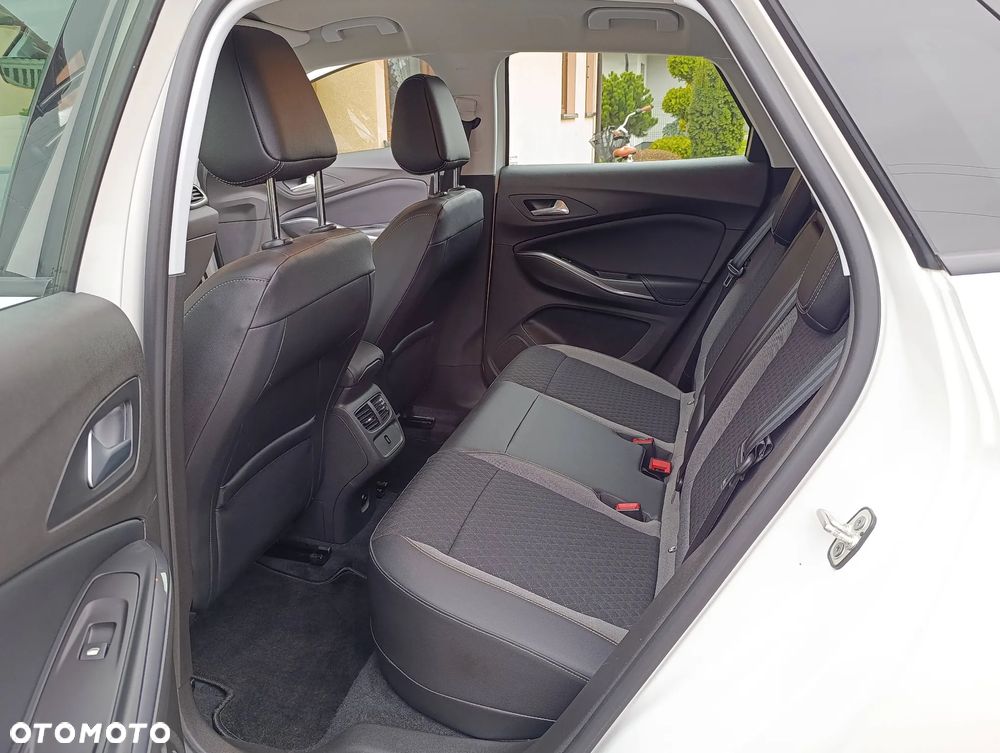 Opel Grandland X Plug-in-Hybrid4 1.6 DI Start/Stop INNOVATION - 20