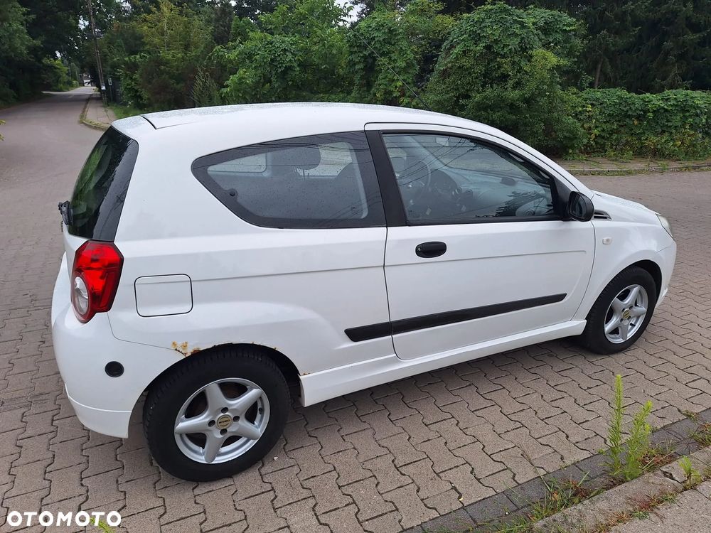 Chevrolet Aveo 1.2 16V Base+ - 7