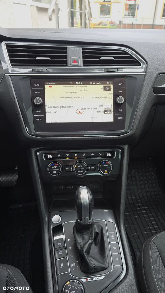 Volkswagen Tiguan 2.0 TDI SCR 4Motion (BlueMotion Techn.) DSG Highline - 9