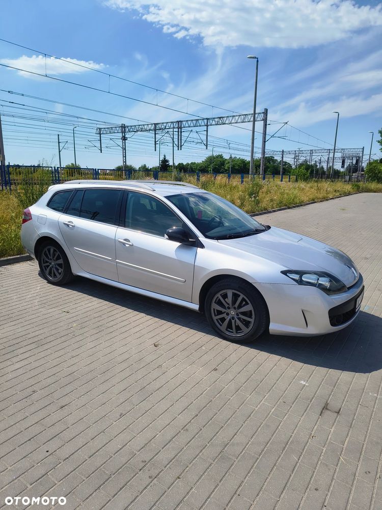 Renault Laguna 2.0 dCi FAP GT - 25