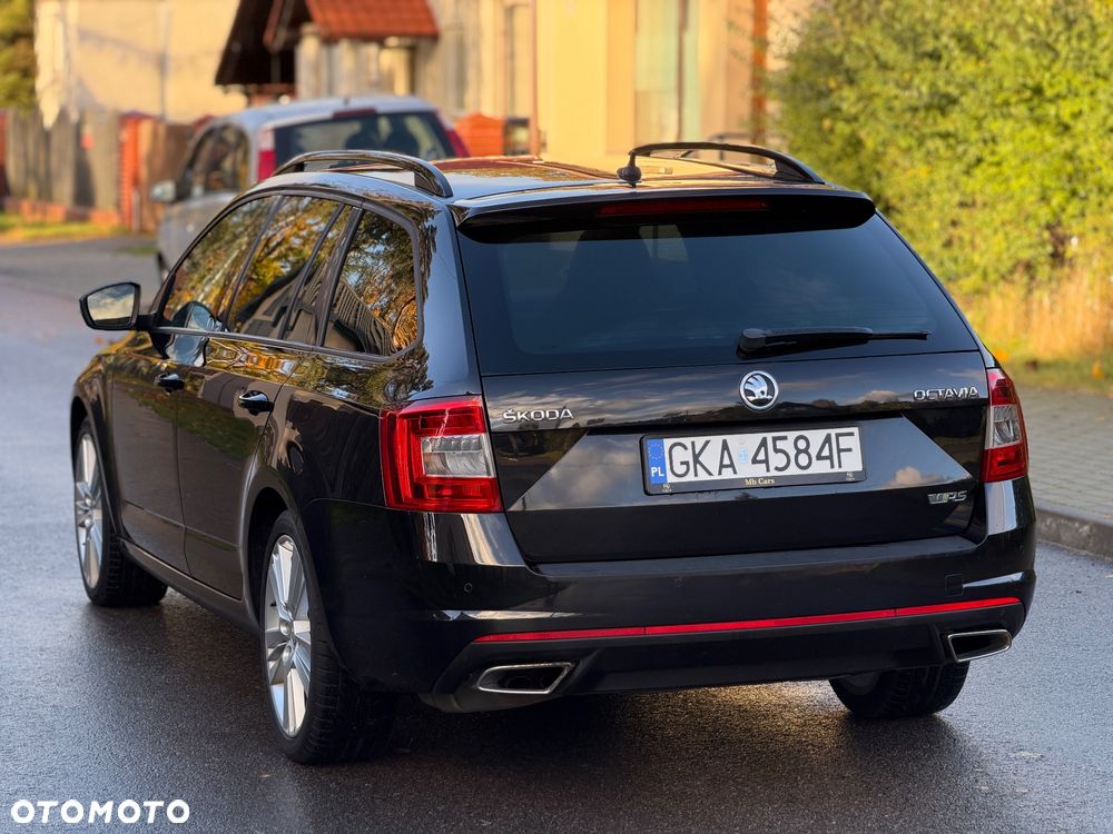 Skoda Octavia 2.0 TDI DSG RS - 19