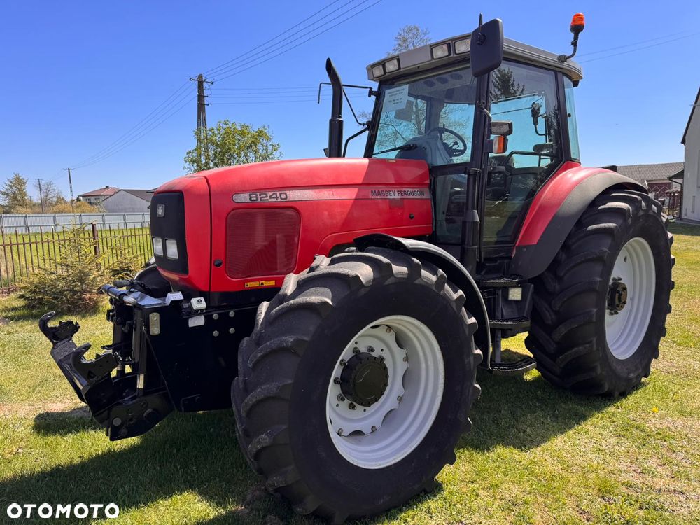Massey Ferguson 8240 - 1