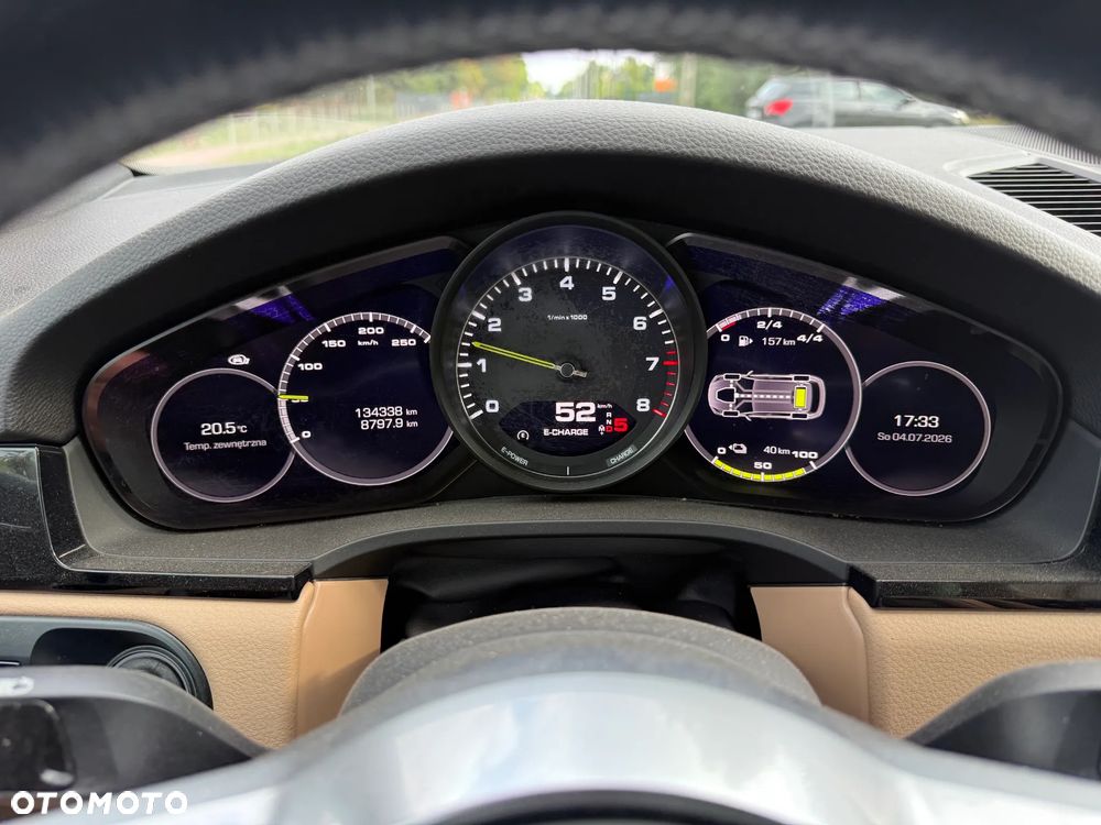 Porsche Cayenne E-Hybrid - 20
