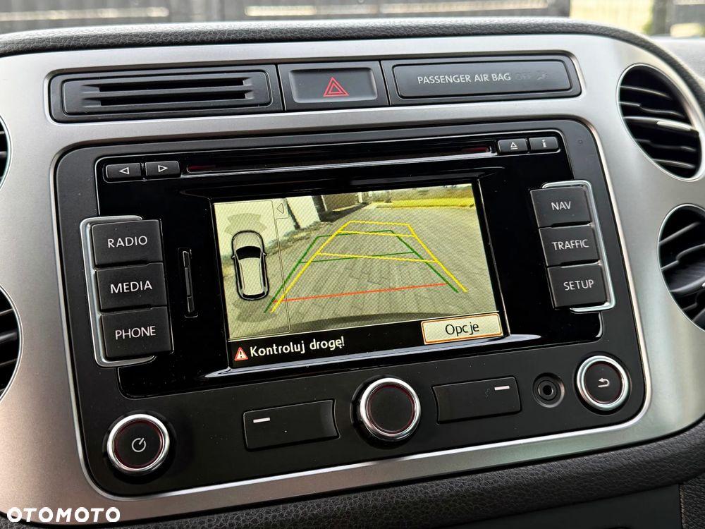 Volkswagen Tiguan 1.4 TSI BlueMotion Technology Lounge Sport & Style - 34