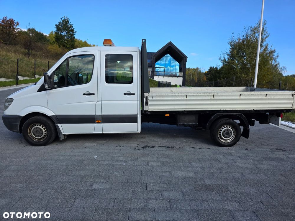 Mercedes-Benz Sprinter - 1