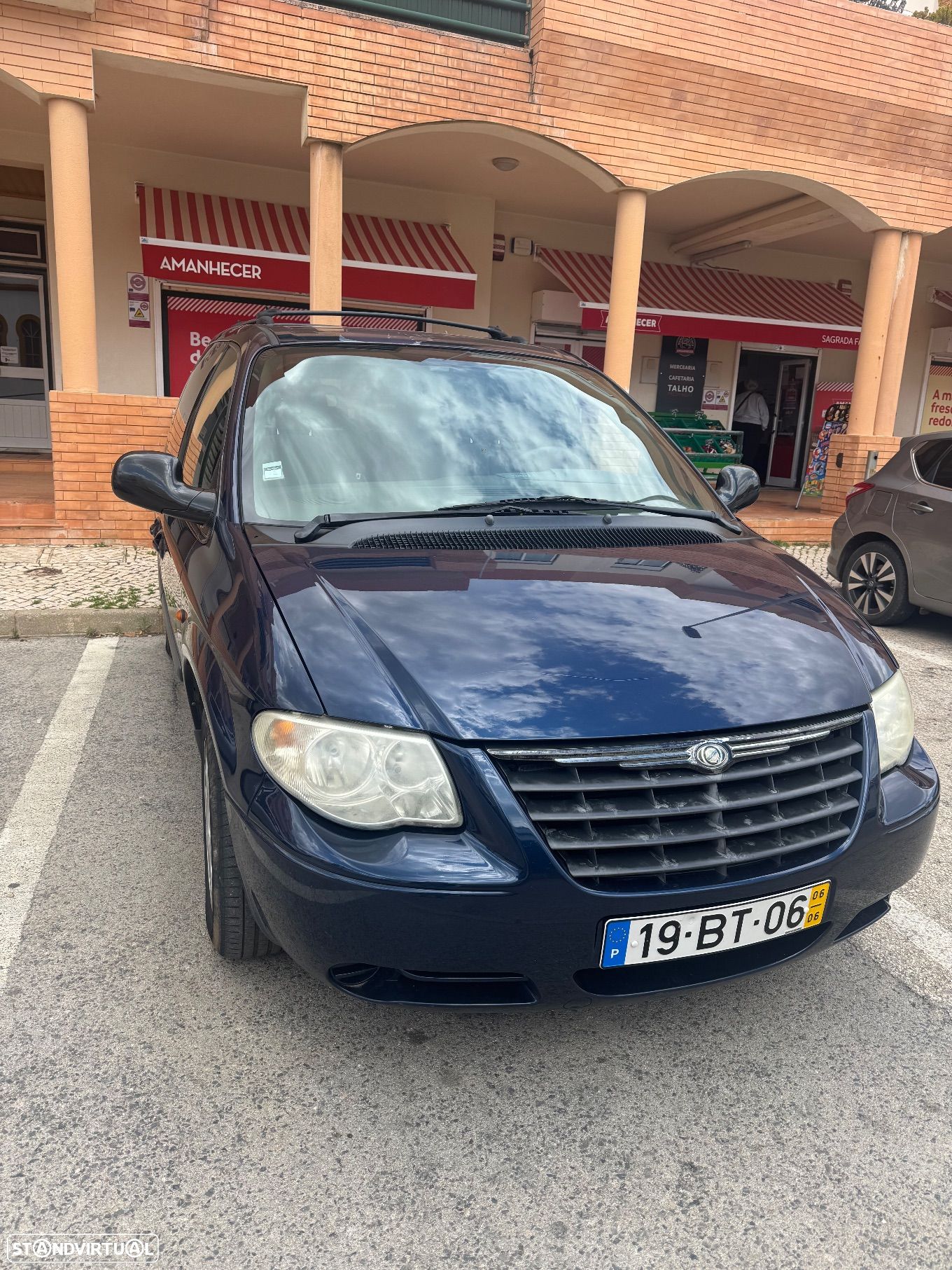 Chrysler Voyager 2.5 CRD SE - 1