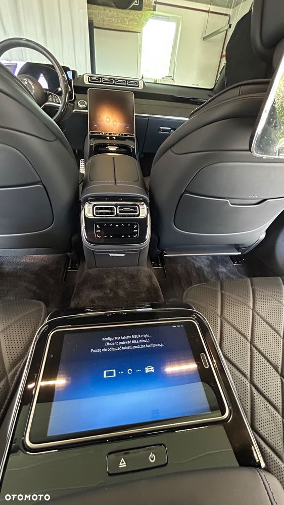 Mercedes-Benz Klasa S 500 4Matic L 9G-TRONIC - 37