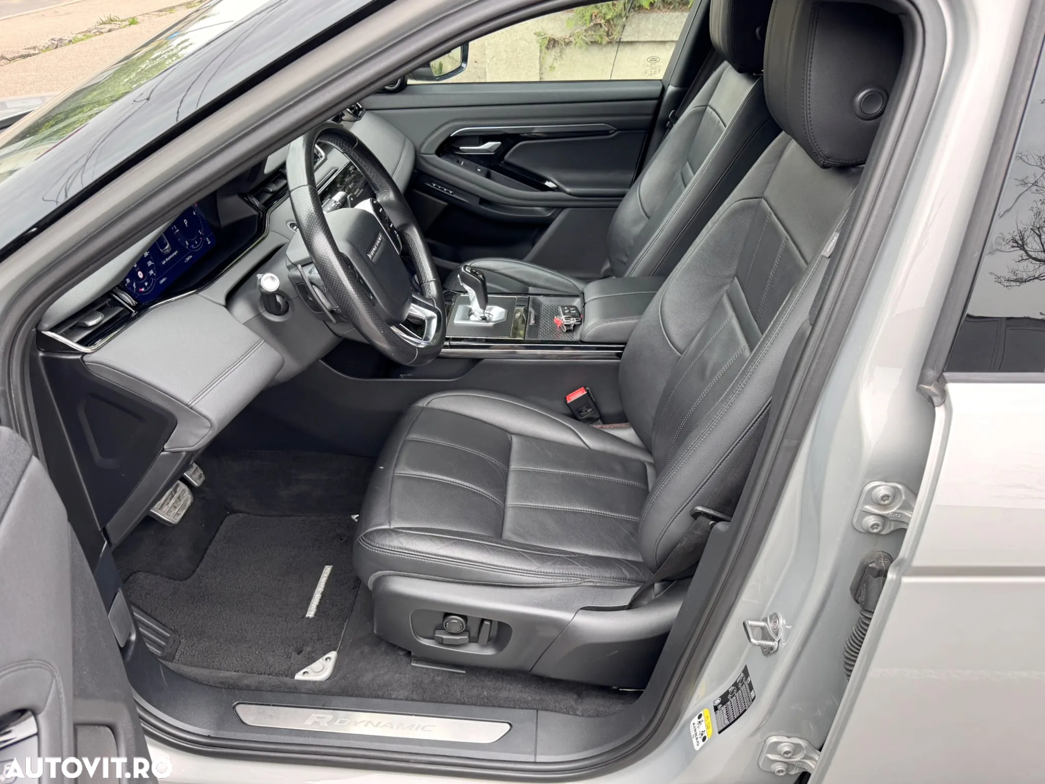 Land Rover Range Rover Evoque 2.0 D180 R-Dynamic SE - 31