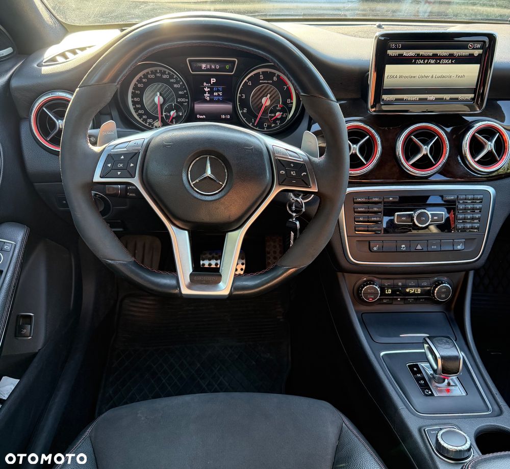Mercedes-Benz CLA 45 AMG 4-Matic - 8