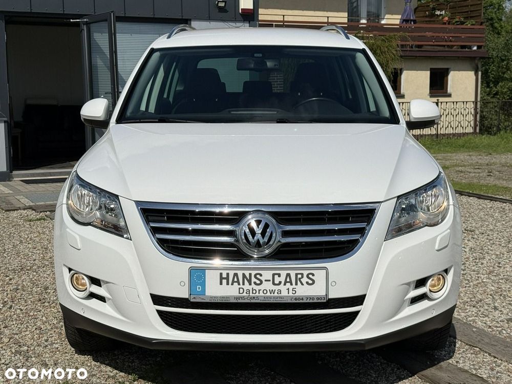 Volkswagen Tiguan - 10