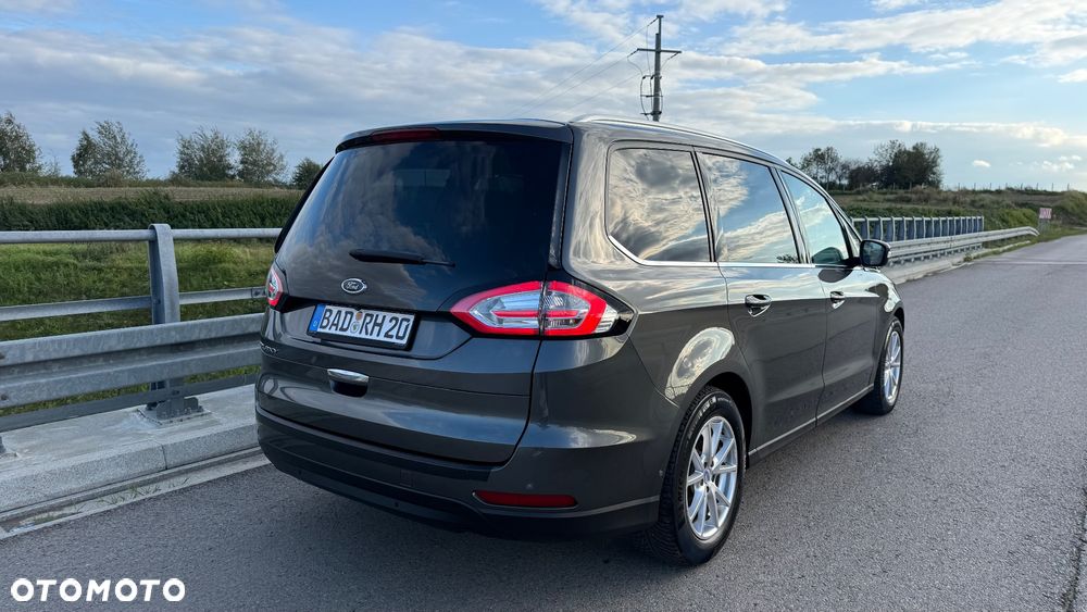 Ford Galaxy 2.0 EcoBlue Twin-Turbo Titanium - 9