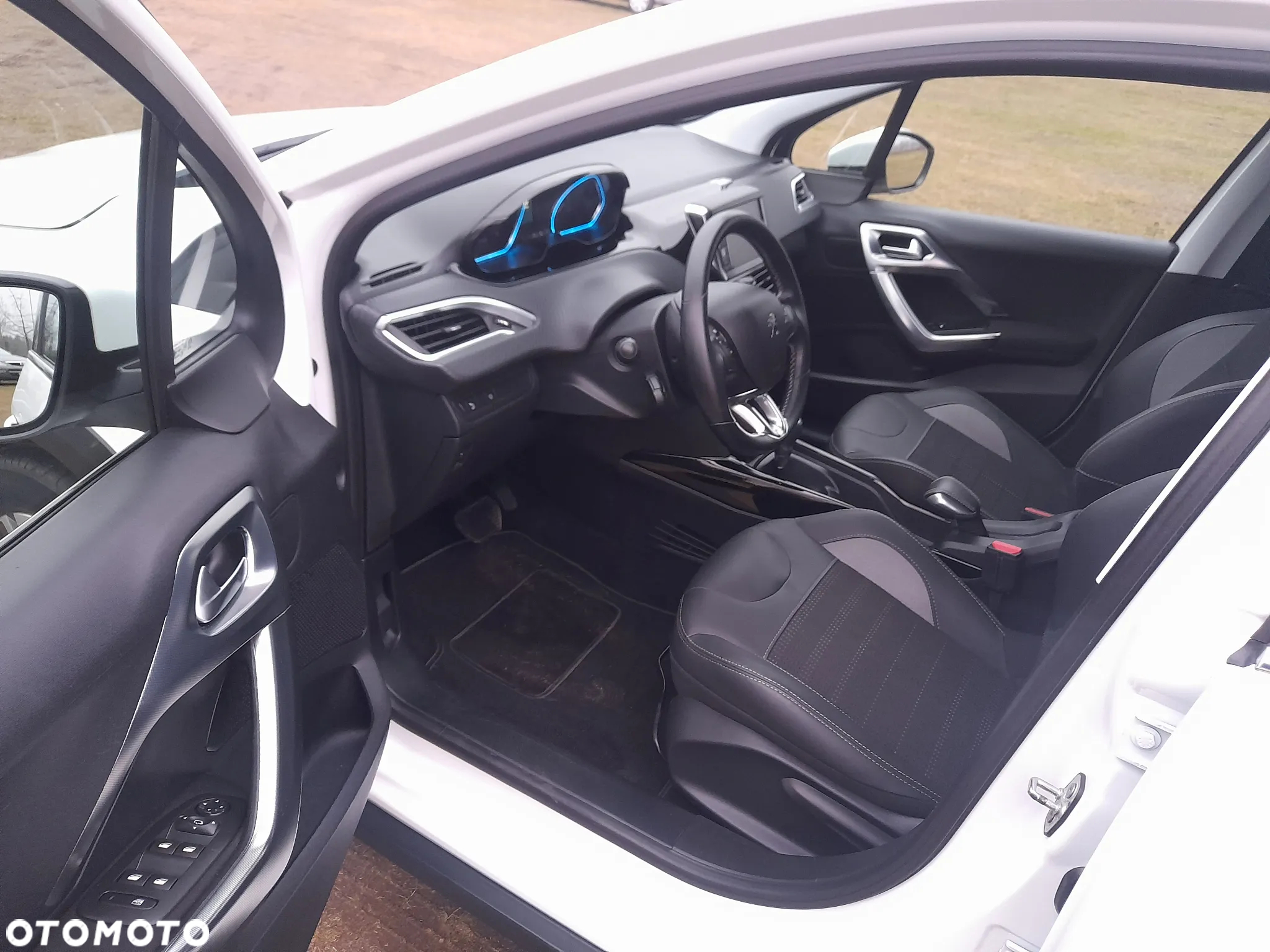Peugeot 2008 PureTech 110 GPF Stop&Start EAT6 Active - 6