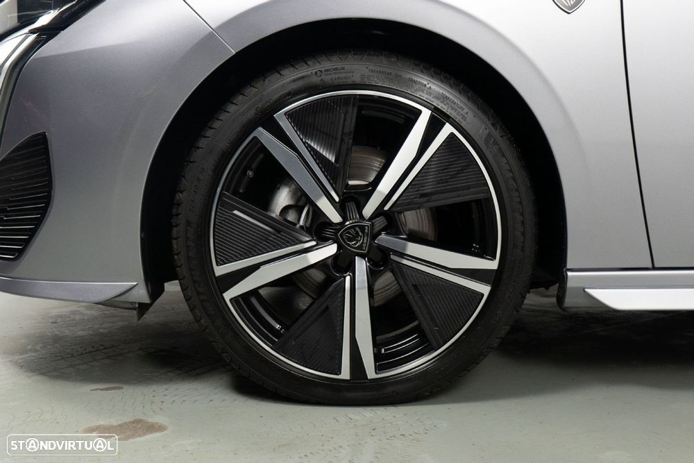 Peugeot 308 1.2 PureTech GT Pack EAT8 - 20