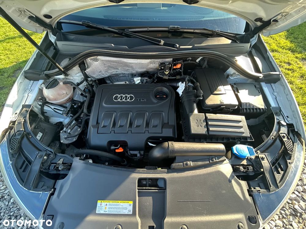 Audi Q3 2.0 TDI Quattro S tronic - 14