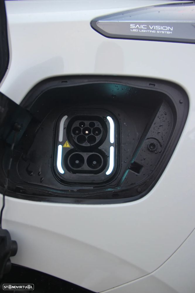 MG MG4 4 Standard - 11