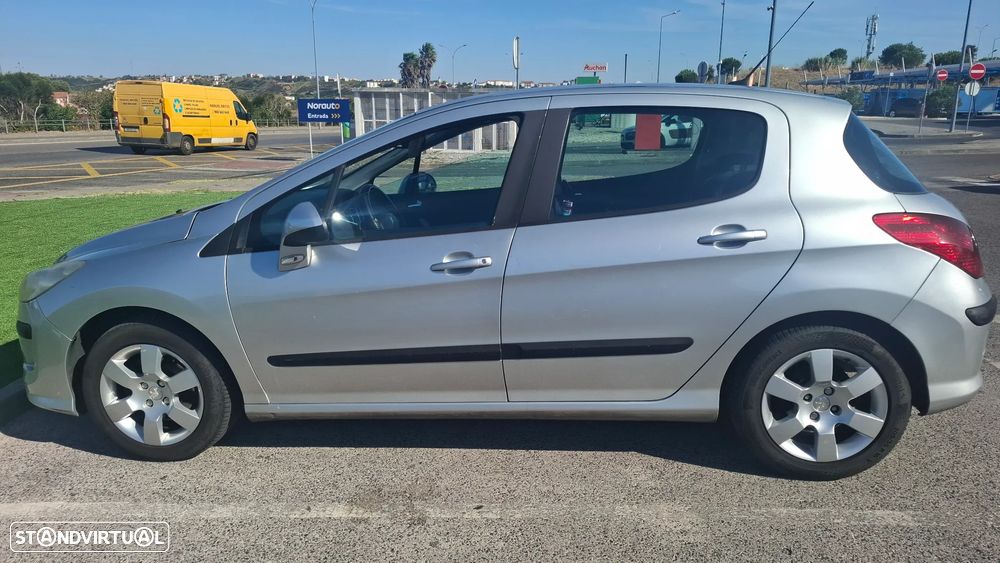 Peugeot 308 1.6 HDi Executive - 6