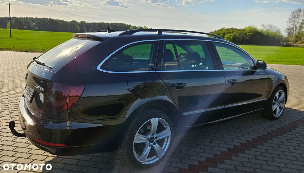 Skoda Superb 2.0 TDI 4x4 Ambition DSG - 7