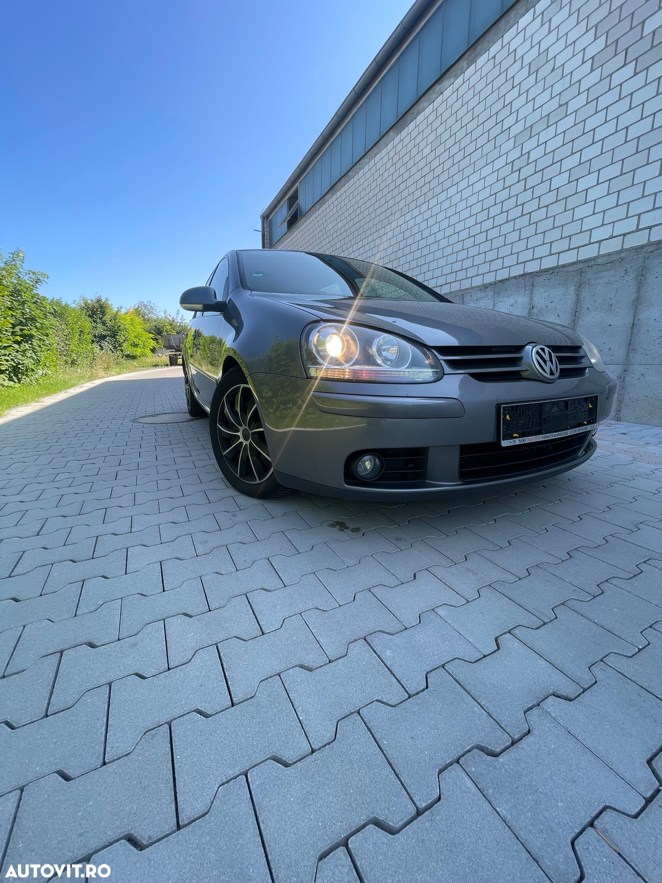 Volkswagen Golf 2.0 TDI Comfortline - 3