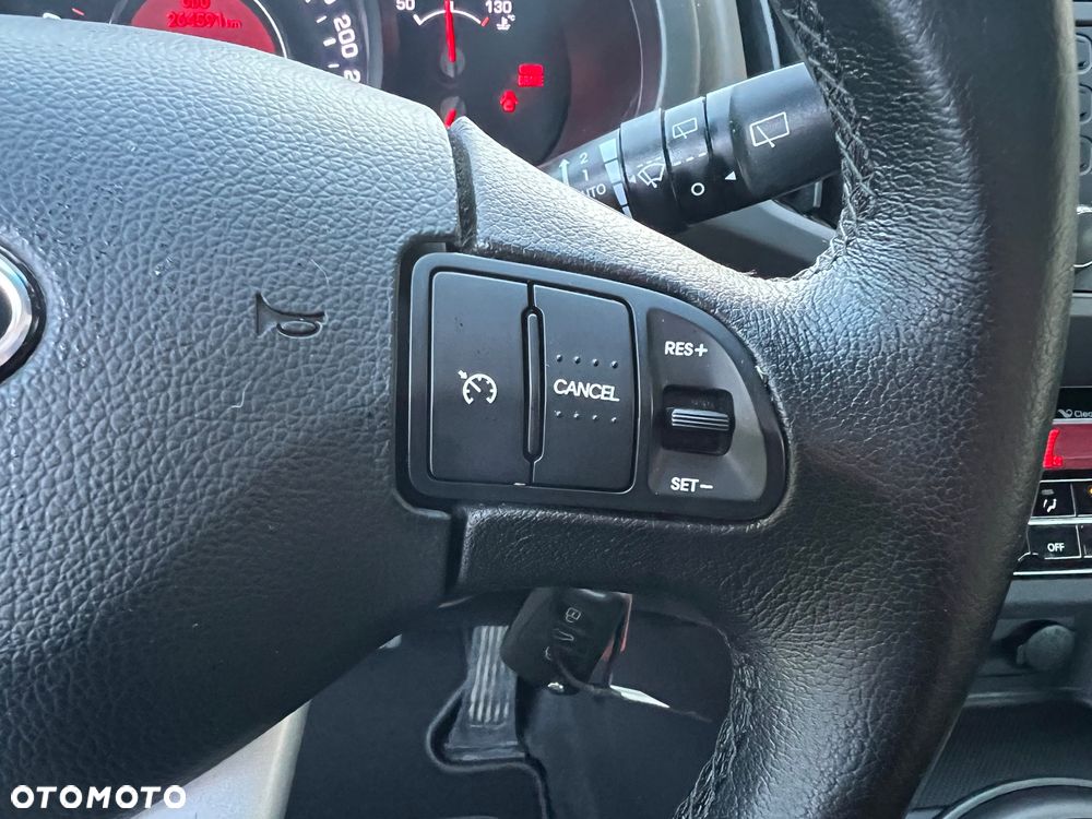 Kia Sportage 2.0 CRDI L 2WD - 15