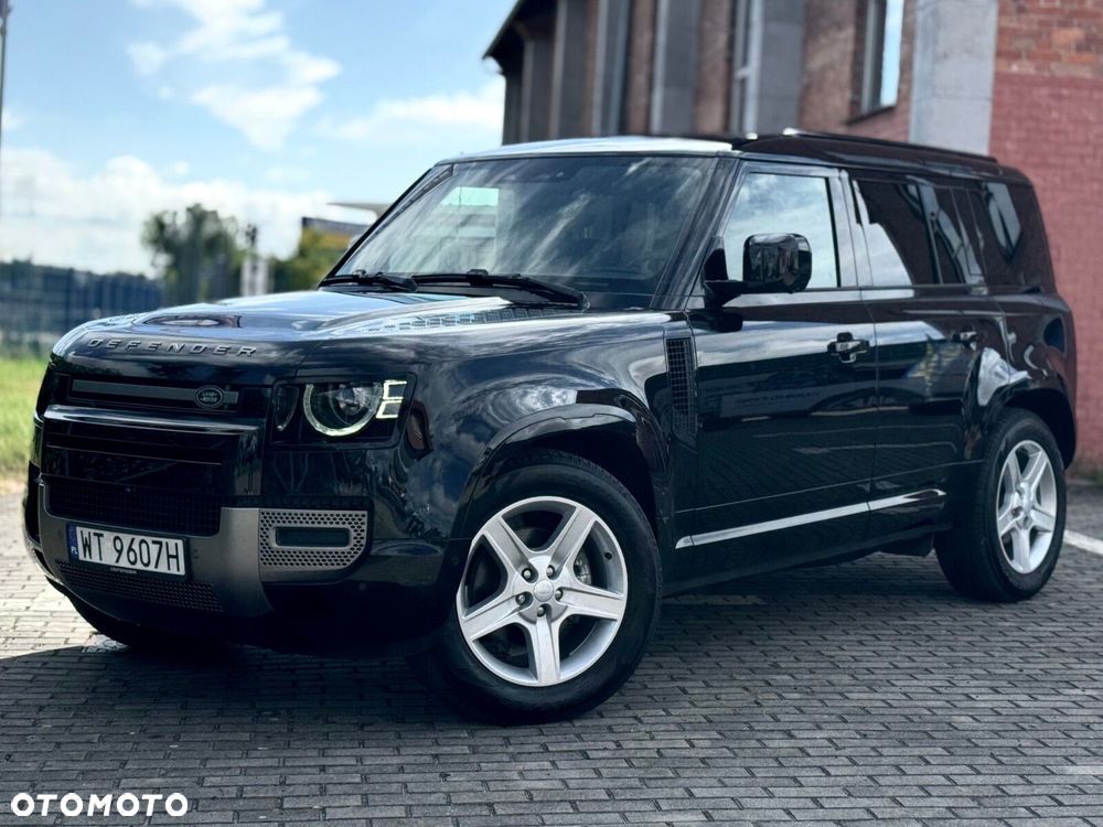 Land Rover Defender - 1