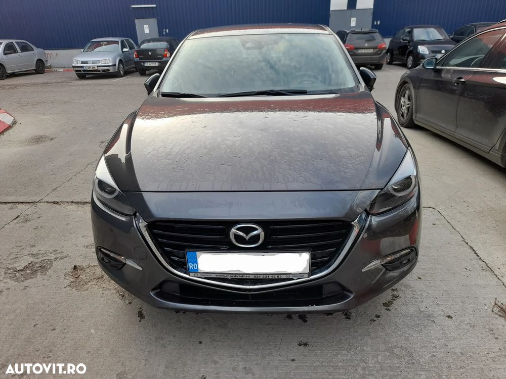 Mazda 3 G120 Revolution - 1