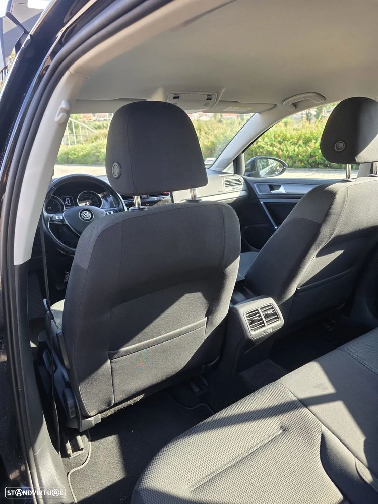 VW Golf 1.6 TDI Stream - 34