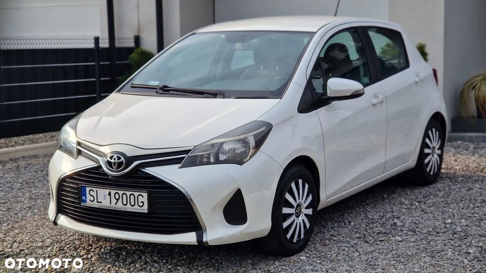 Toyota Yaris 1.0 Premium EU6 - 17
